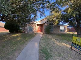 featured image of 6005 Brazos St