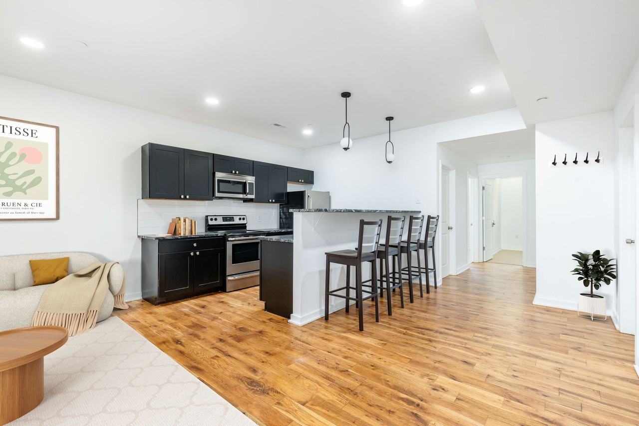 Temple Apartments - Photo 3 of 50