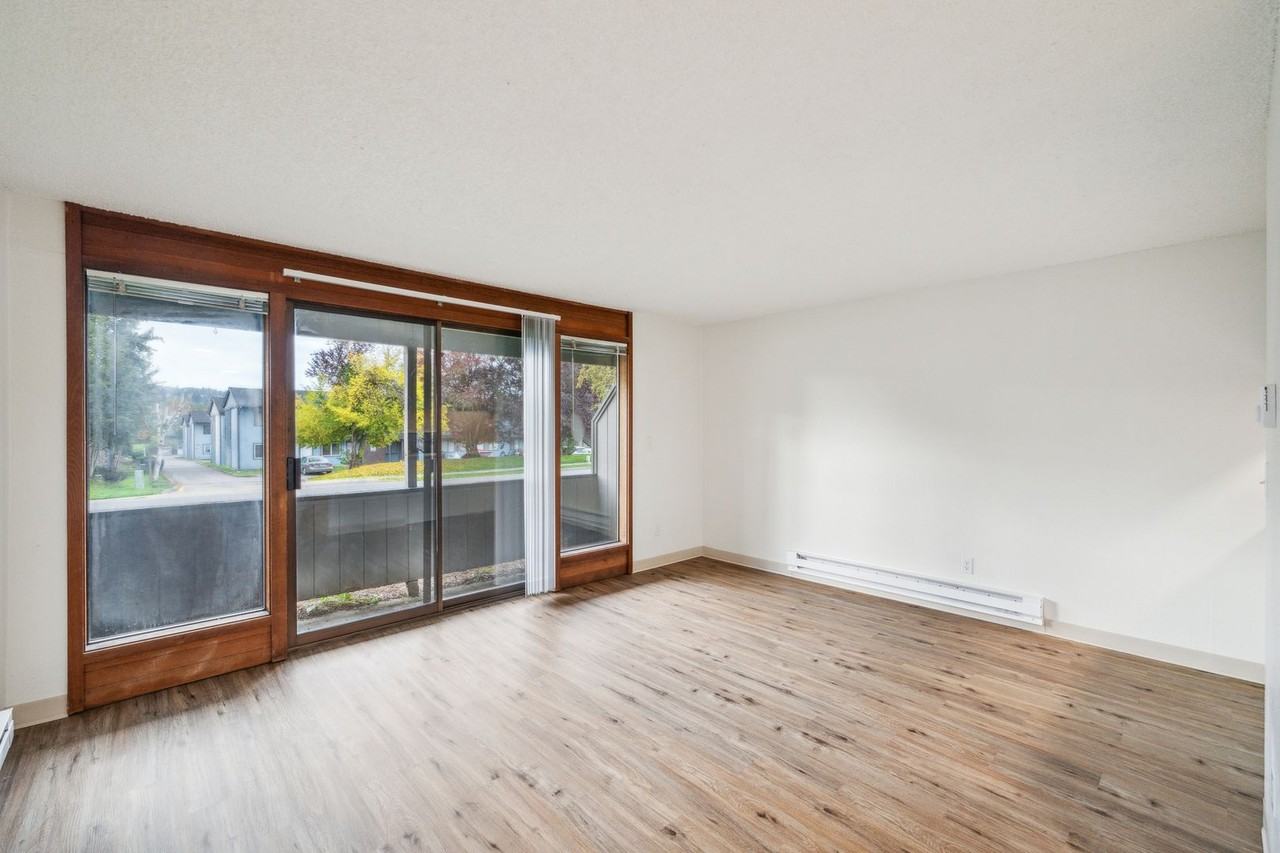 The 1800 Place Apartments - Photo 7 of 28