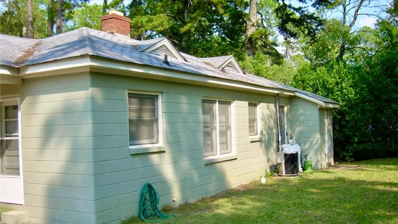 1312 Colquitt Ave - Photo 3 of 10