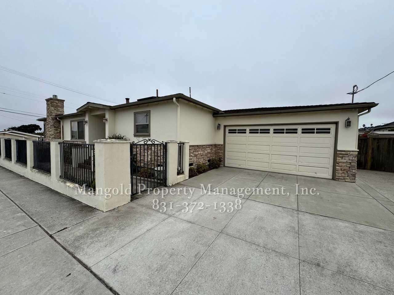 1200 Palm Ave - Photo 2 of 16