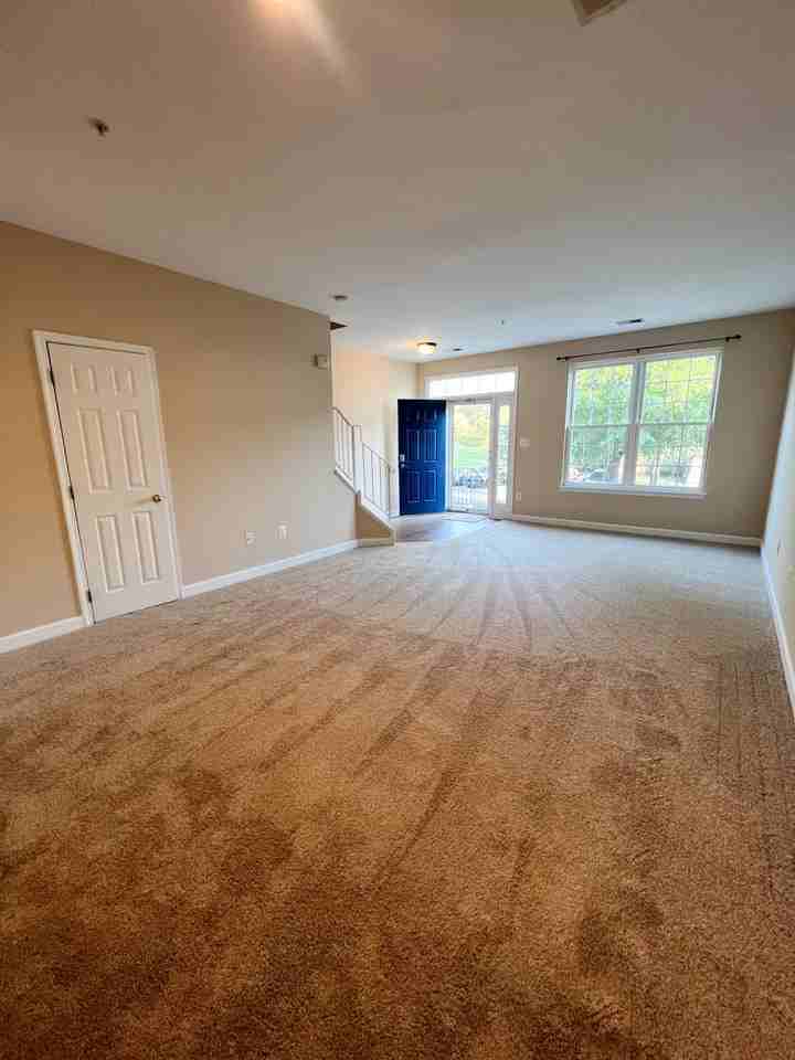 8646 Willow Leaf Ln - Photo 3 of 30