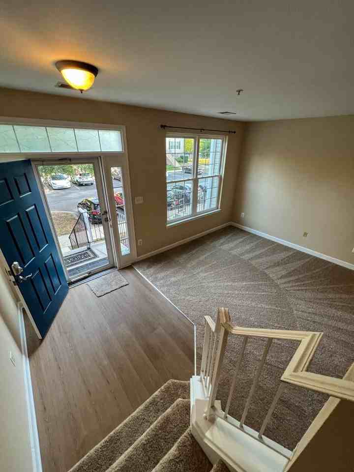 8646 Willow Leaf Ln - Photo 4 of 30