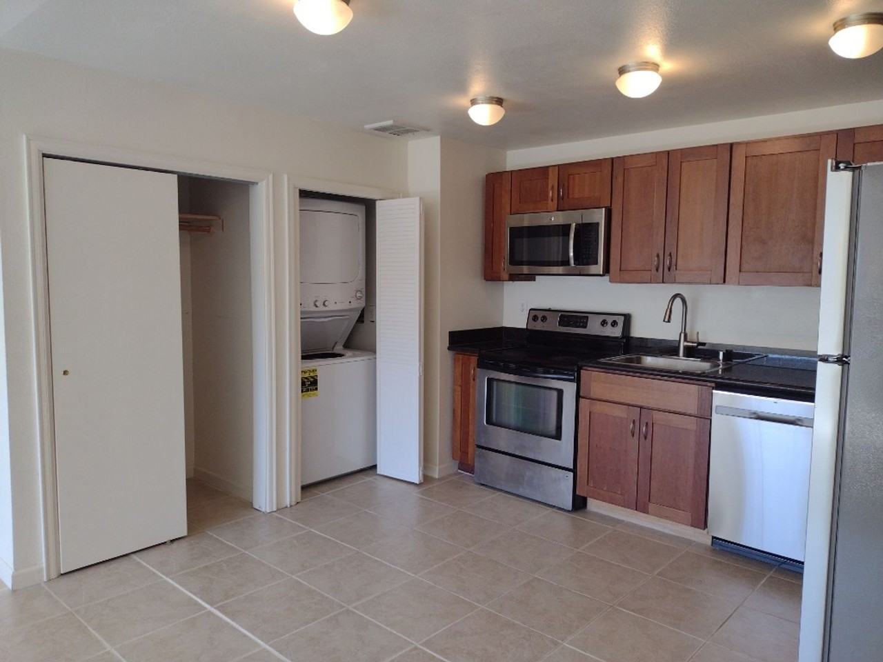 2717 S Norman St - Kremer - Photo 3 of 16