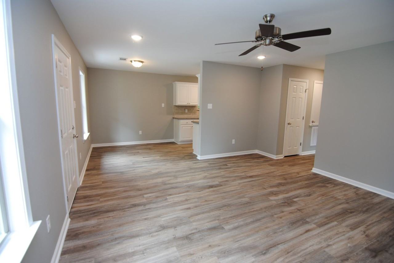 110 Gum Dr - Photo 2 of 12