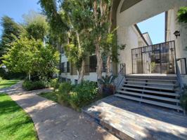 featured image of 13138 Moorpark St