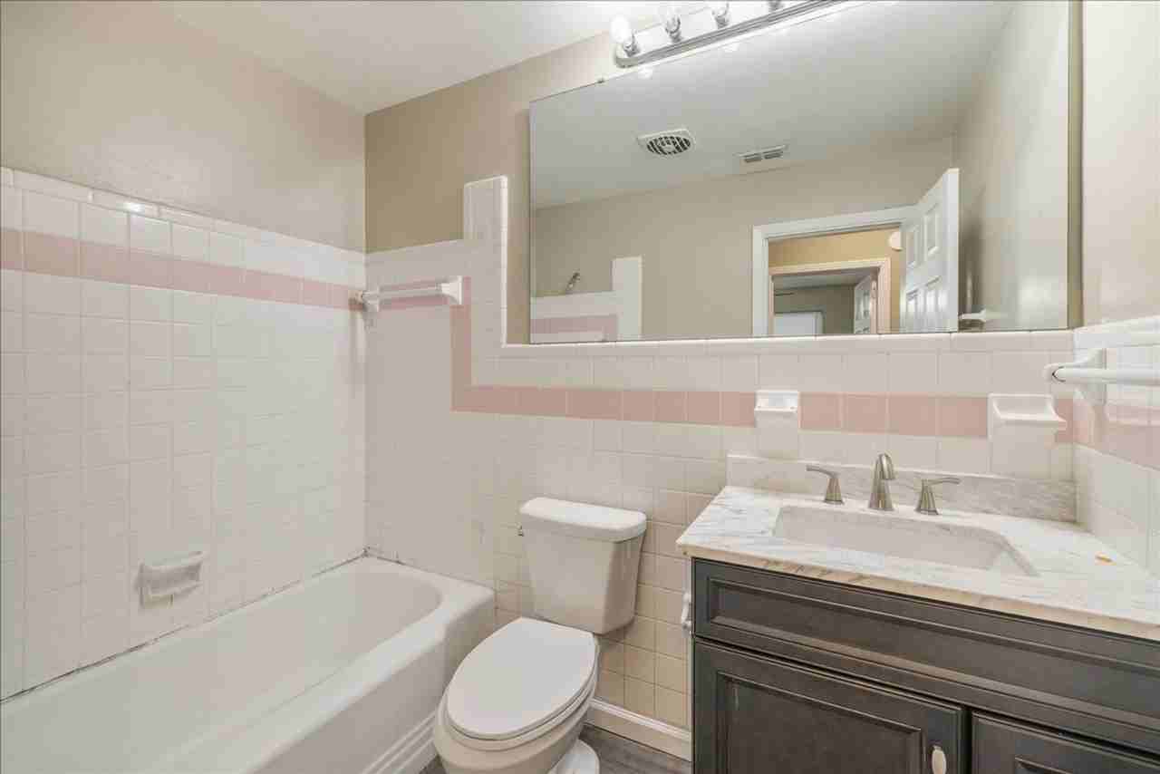 207 Iris Cir - Photo 5 of 45