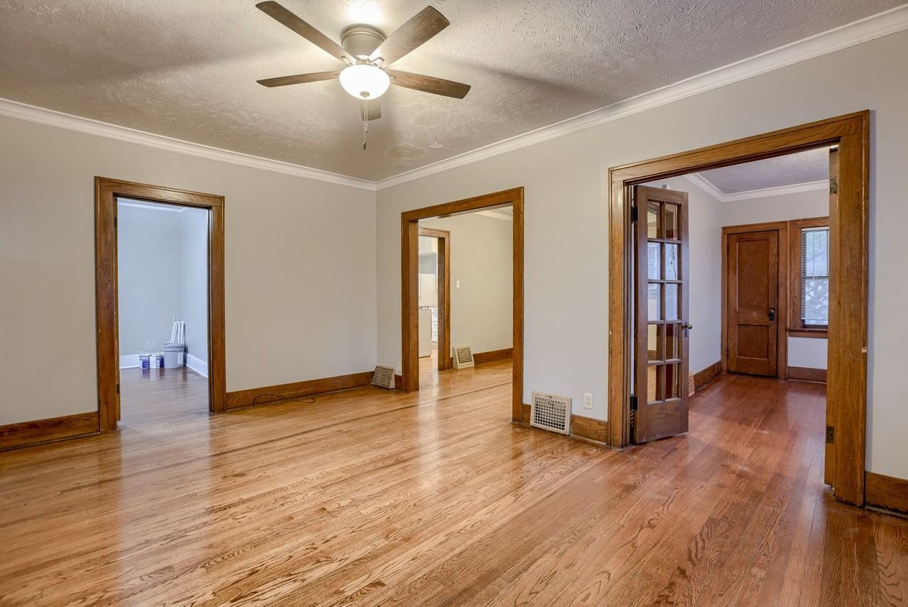 4801 Fontenelle Blvd - Photo 3 of 24