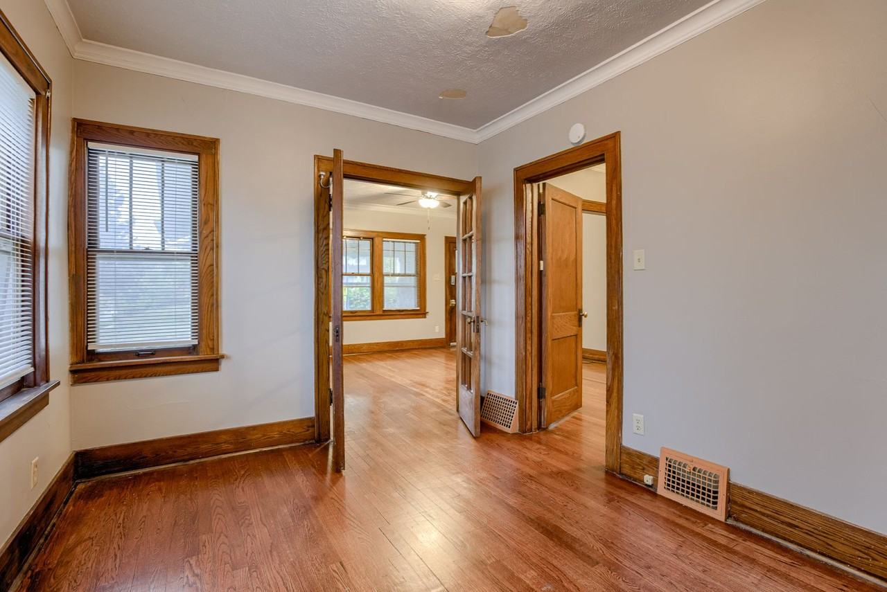 4801 Fontenelle Blvd - Photo 6 of 24