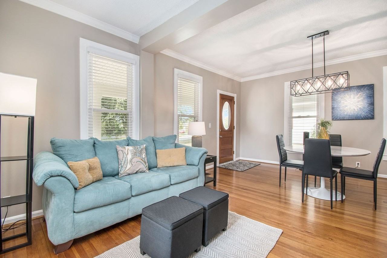 4959 S 134th St - Photo 2 of 22