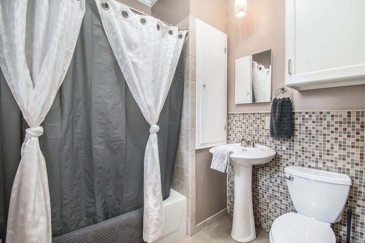 4959 S 134th St - Photo 3 of 22