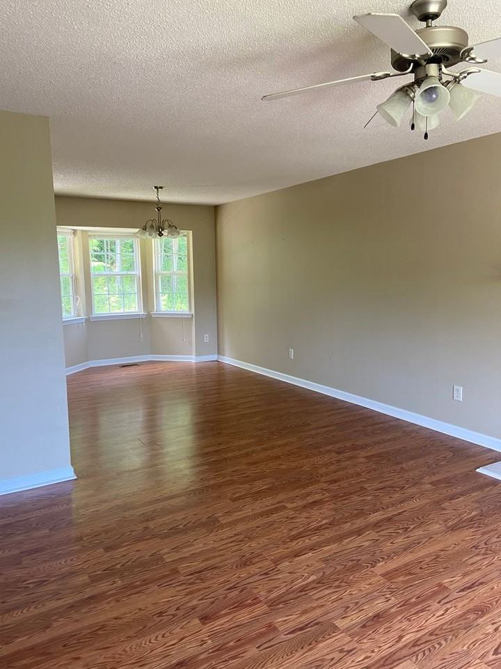 1583 Wilderness Ln - Photo 4 of 23