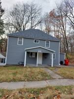 featured image of 3022 Oakland St