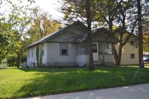 featured image of 3832 Ontario St