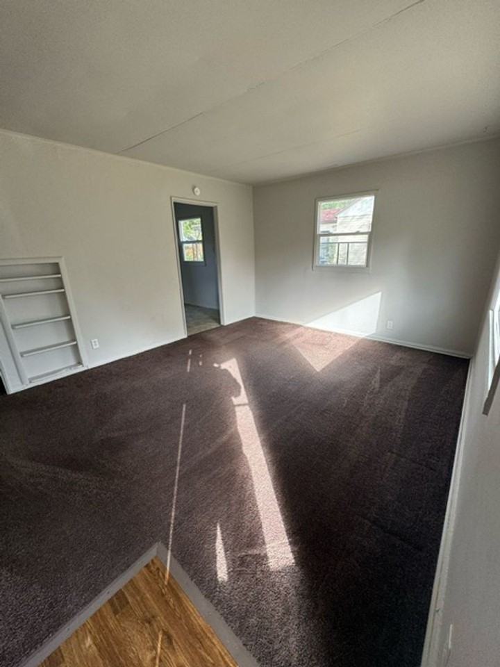 5102 Mount Vernon Park Dr - Photo 2 of 6