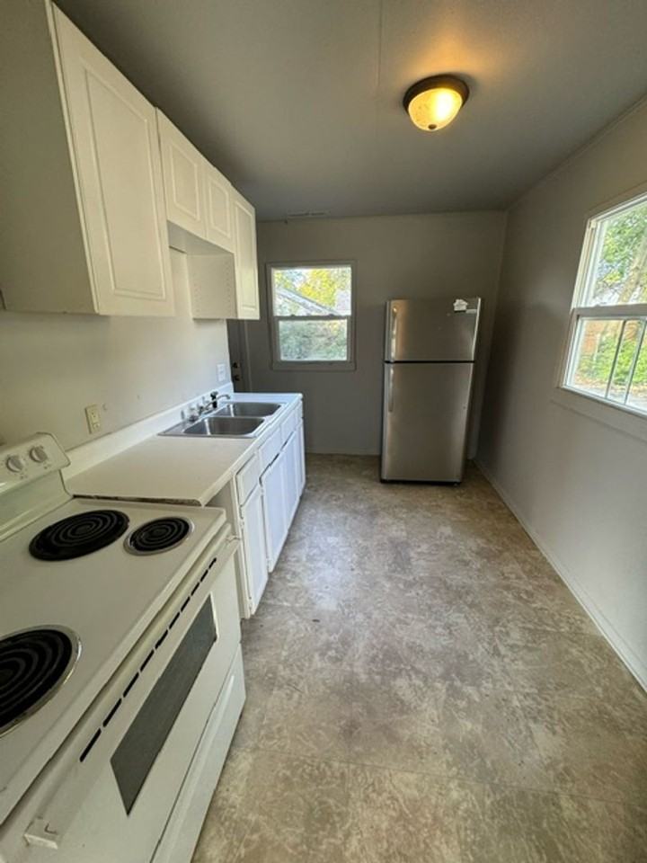 5102 Mount Vernon Park Dr - Photo 3 of 6