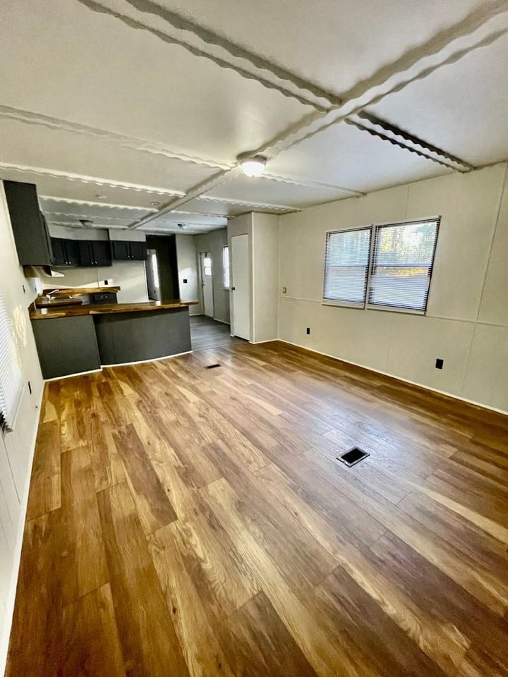 108 Canipe Rd - Photo 4 of 14