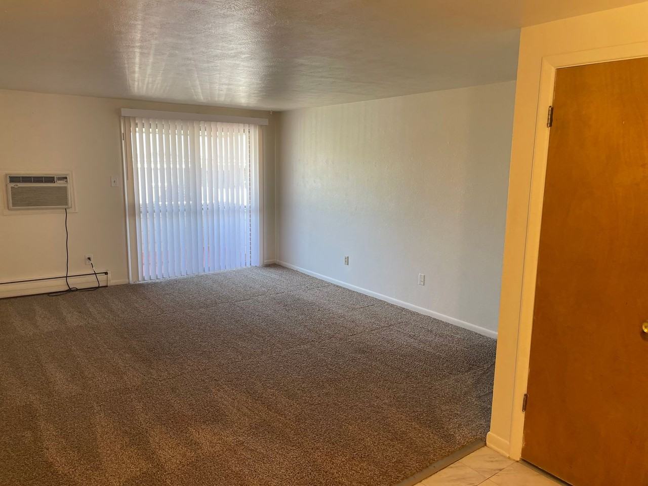 Matek Apartments - Photo 2 of 19