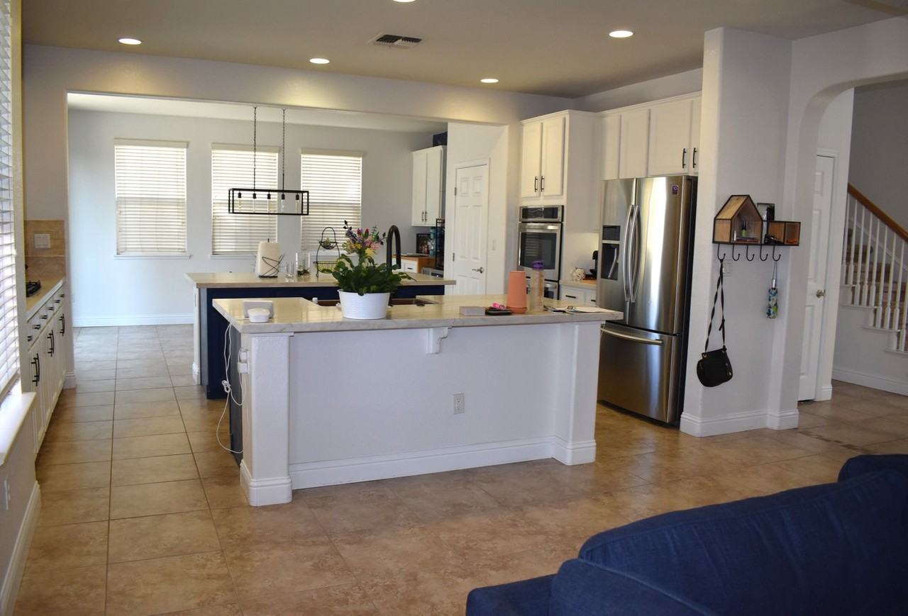4624 Coppola Cir - Photo 7 of 20