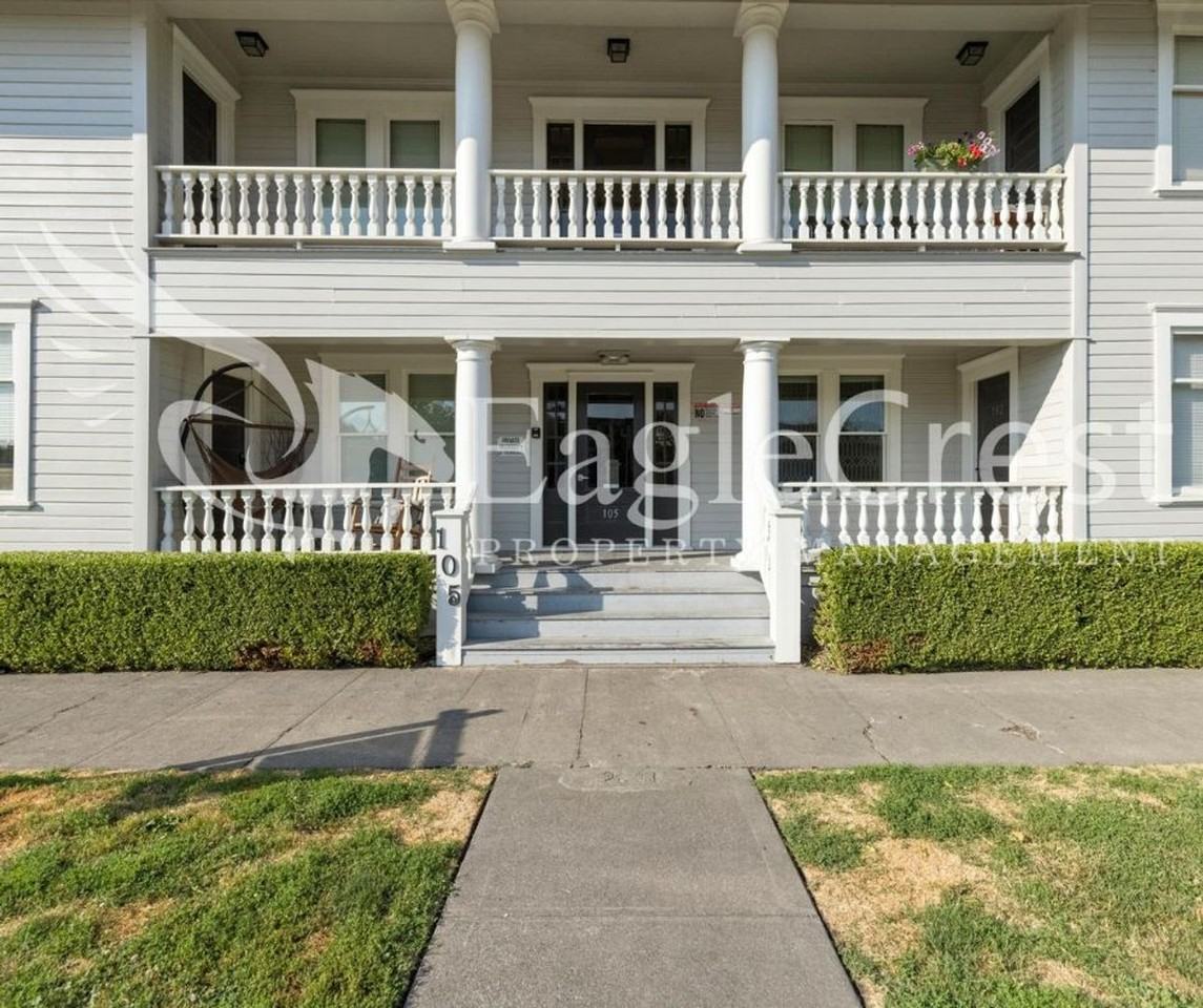 105NSP - Photo 2 of 50