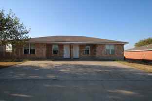 404 Justin Ln Apt A #Apt A - Photo 1 of 1