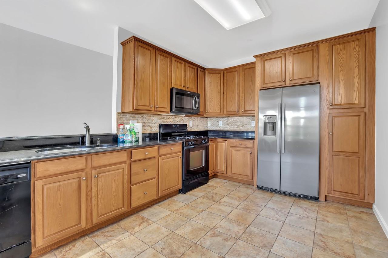 16 Patriots Path - Photo 7 of 16