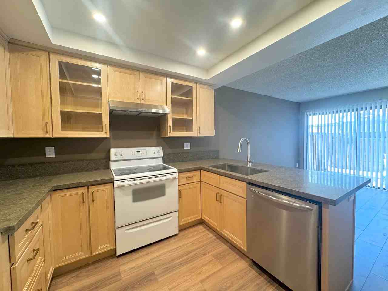 10150 Gayuba Ln - Photo 2 of 15