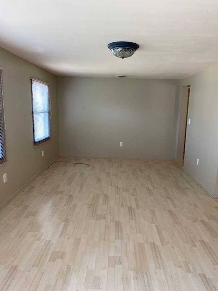 1522 Bonito Ln - Photo 4 of 30