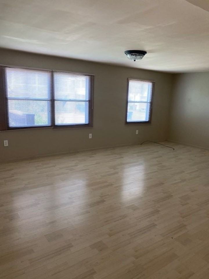 1522 Bonito Ln - Photo 6 of 30
