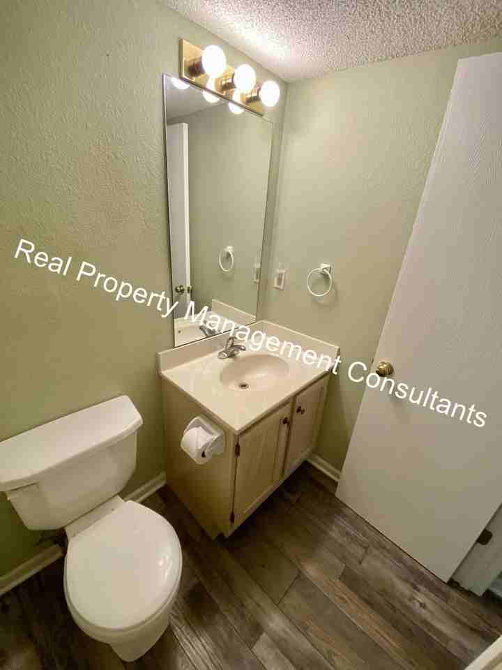 121 Cambridge Meadows Ln - Photo 5 of 22