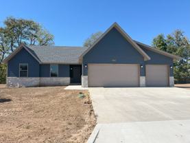 1359 S Mahn Ave - Photo 1 of 1