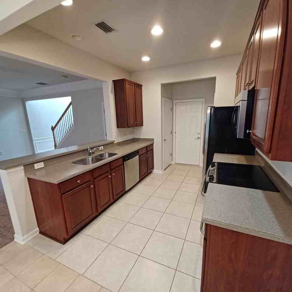 6270 Autumn Berry Circle - Photo 7 of 27