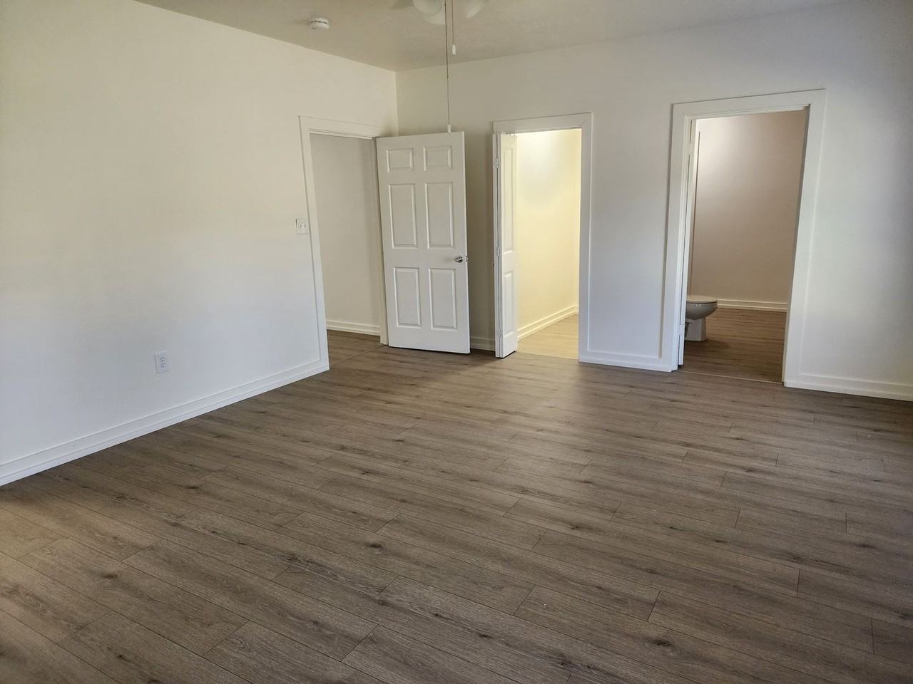 706 3rd St - Photo 2 of 23