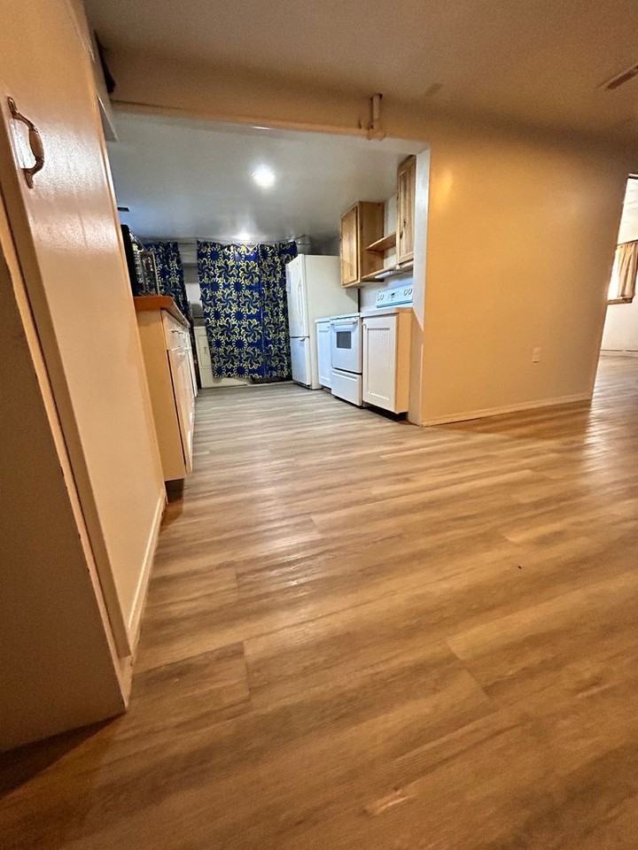 1407 X Avenue - Photo 4 of 23