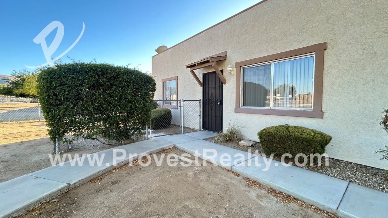 21777 Panoche Rd - Photo 3 of 18