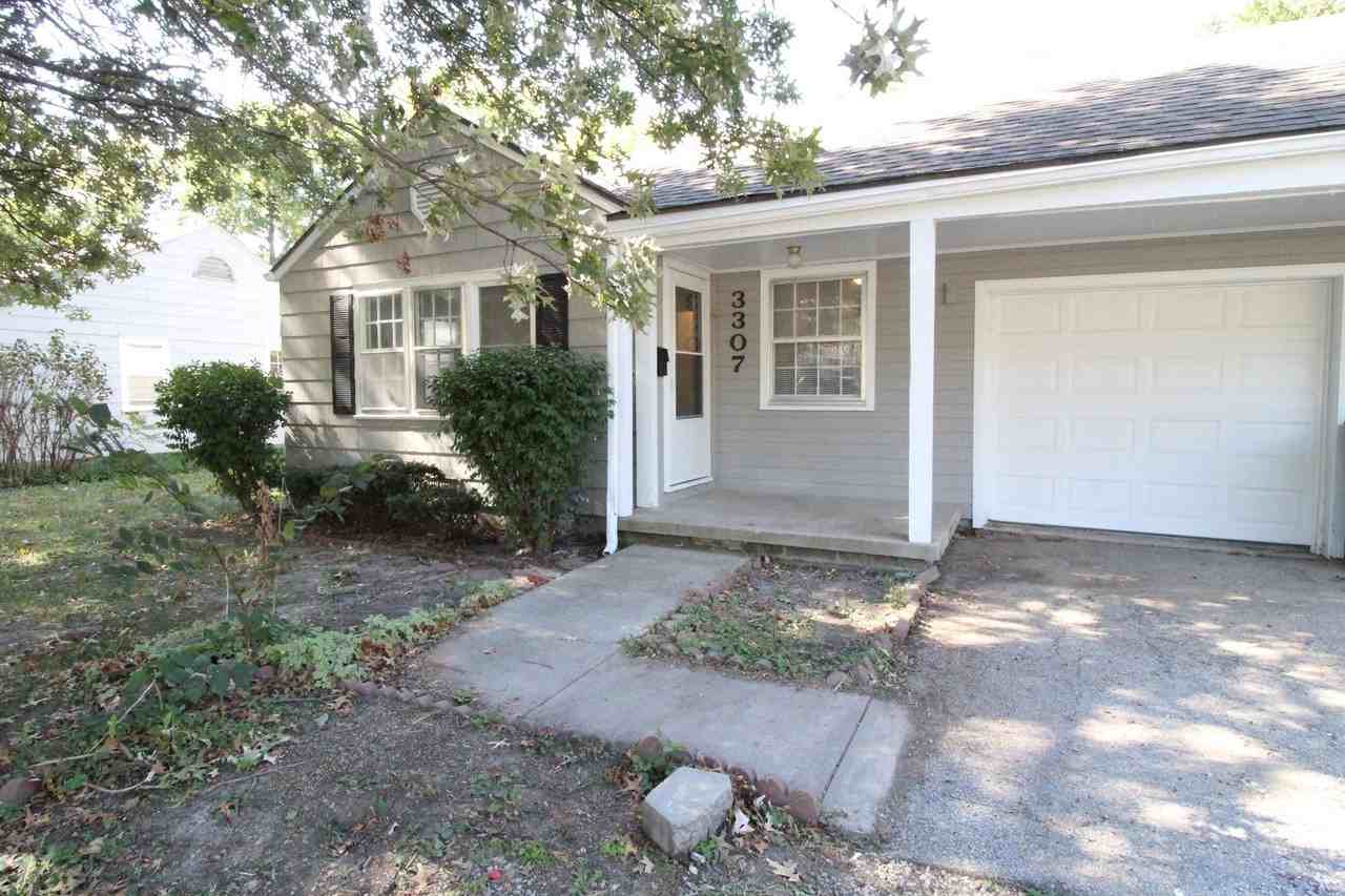 3307 S Lane St - Photo 2 of 9