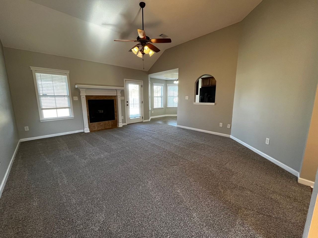 104 Piedmont Ln - Photo 7 of 17