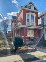 featured image of 49 Parker St
