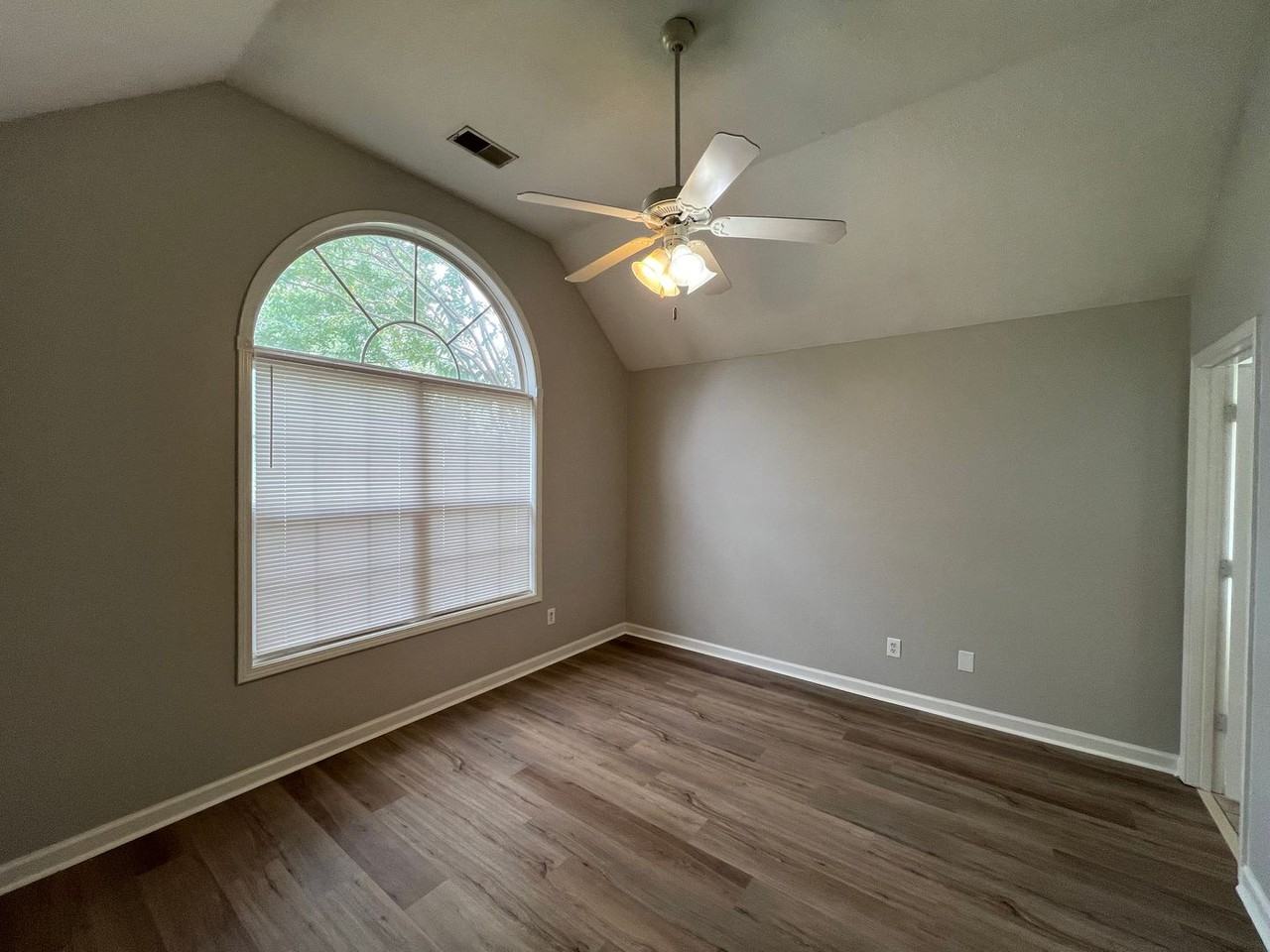 7013 Westfork Dr - Photo 2 of 18