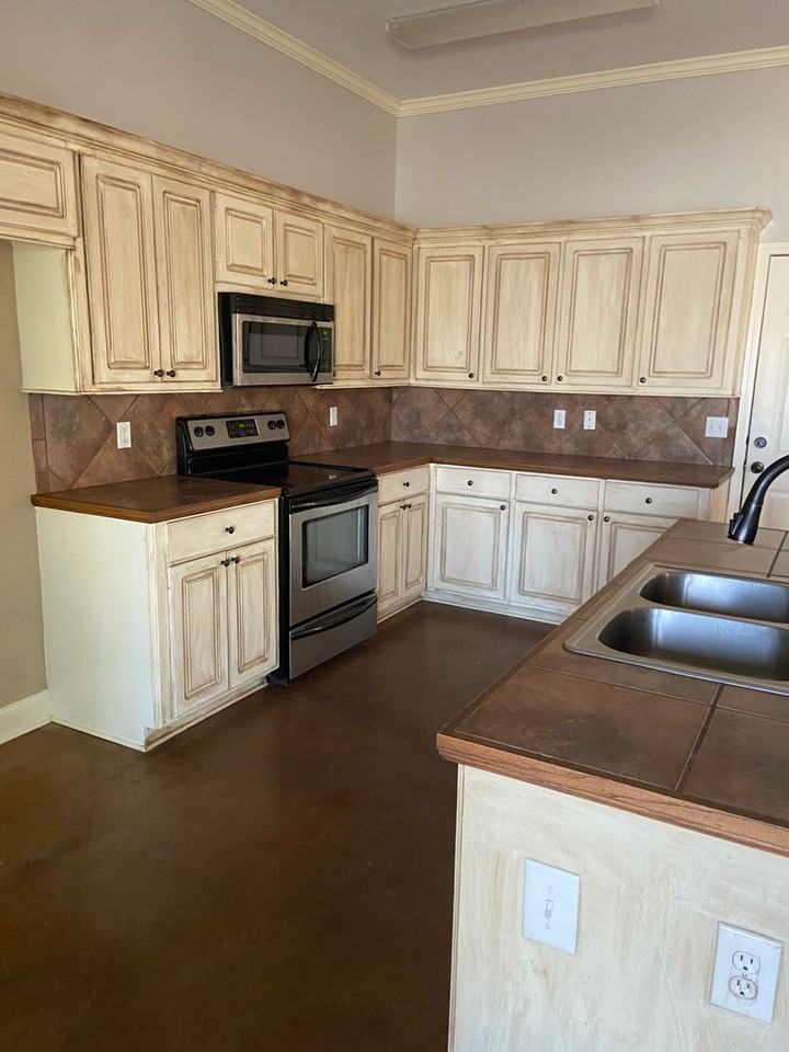 167 Notting Hill Pl - Photo 4 of 21