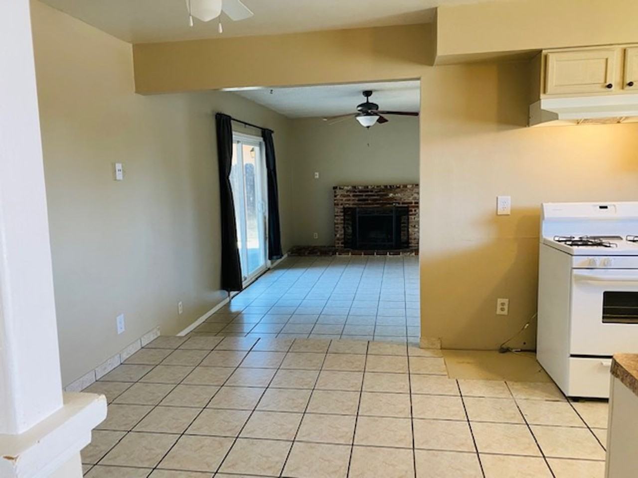 841 W San Gabriel Ave - Photo 3 of 14