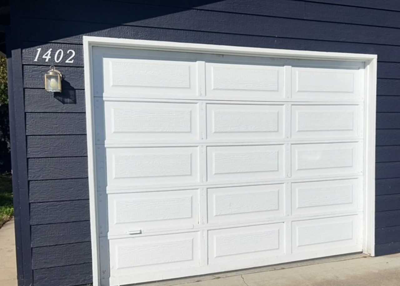 1400/1402 SW Kokanee Ln - Photo 4 of 10