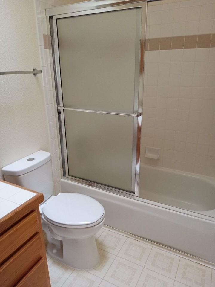 8501 Ashton Pl Ne - Photo 2 of 17