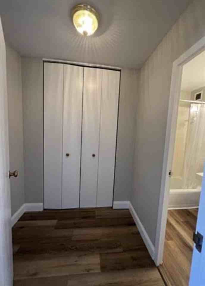 The Town House - Photo 7 of 17