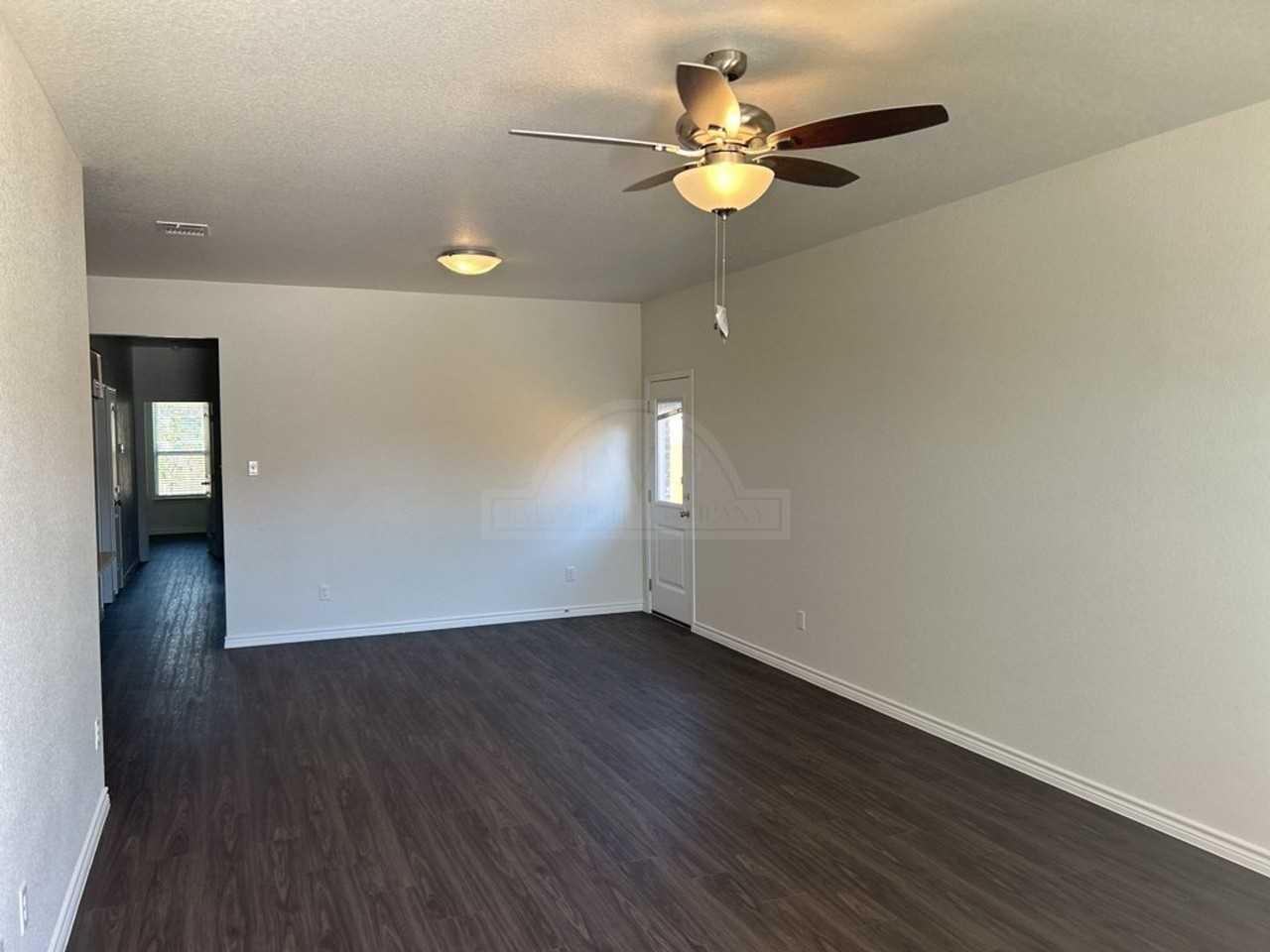 5221 Rose Garden Loop - Photo 3 of 17