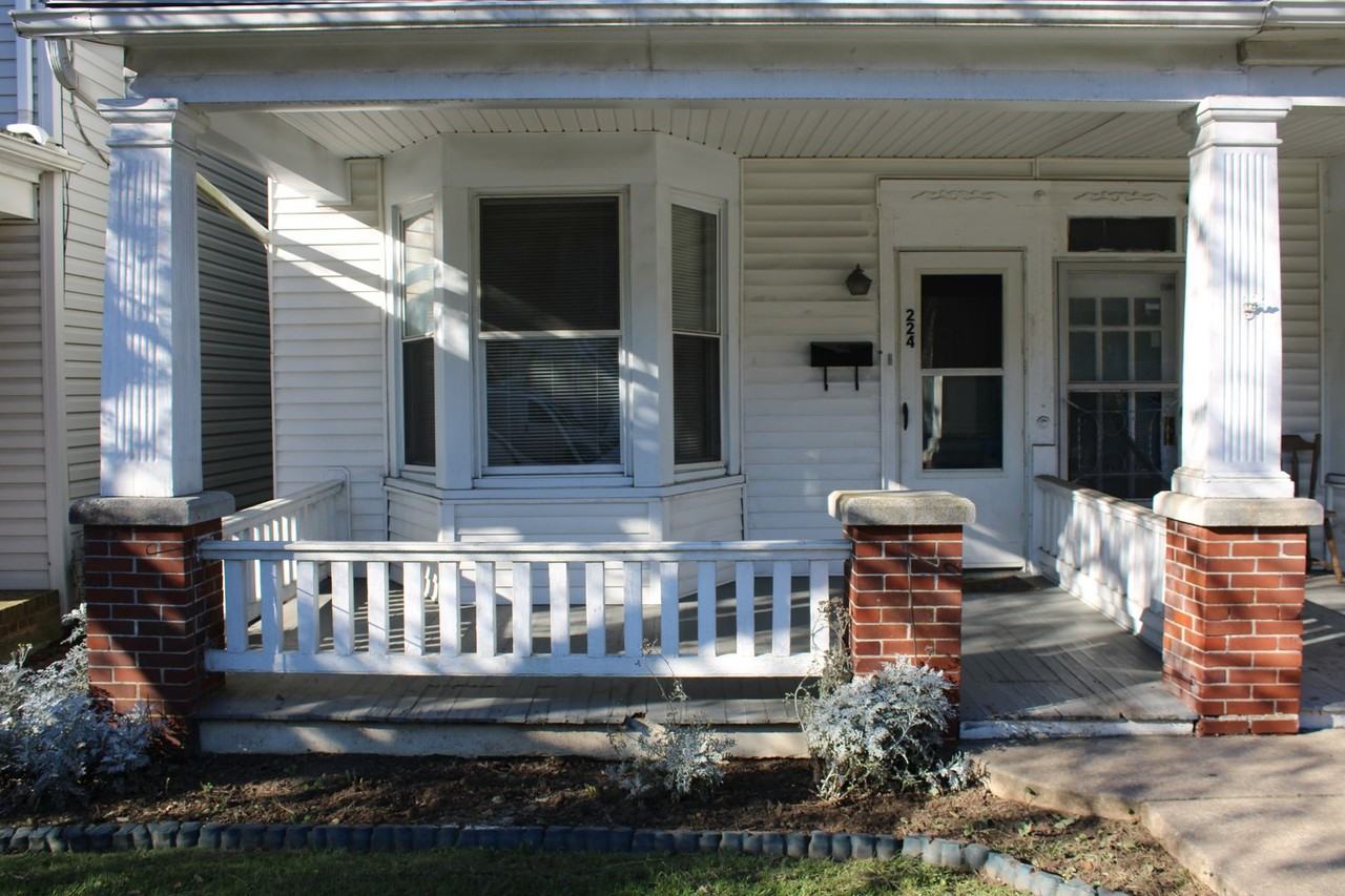 224 N Main St - Photo 2 of 15