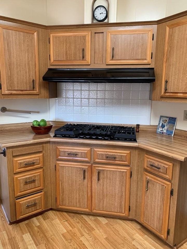 5104 Weymouth Way - Photo 4 of 31