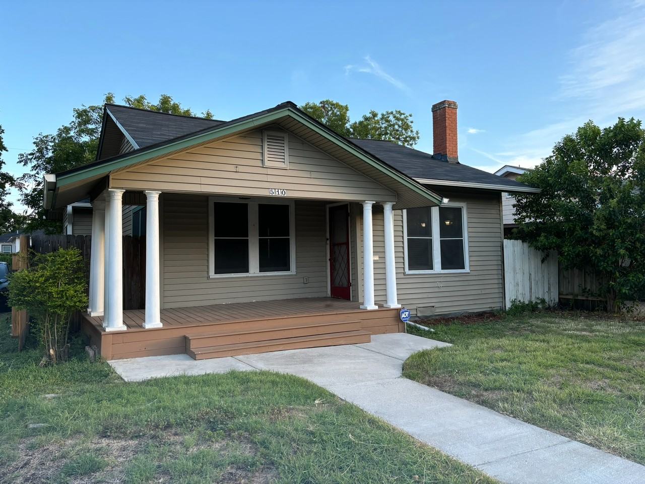 510 Avant Avenue - Photo 2 of 41