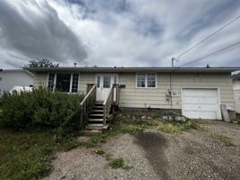 featured image of 8720 92a St Uppr #UP