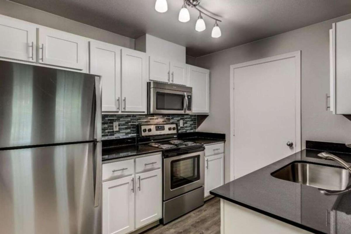 23028 27th Ave Se - Photo 5 of 14